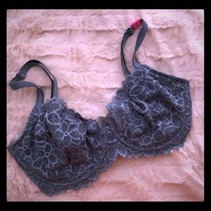 Victoria’s Secret- Bra